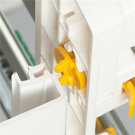 Legrand Coffret Drivia 13 Modules 3 Rangees IP30 IK05 Blanc RAL9003 401213 5 Legrand Coffret Drivia 13 Modules 3 Rangees IP30 IK05 Blanc RAL9003 401213 – Image 3