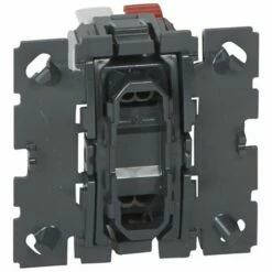 Poussoir Inverseur Celiane 6A Contact NO-NF Ou Poussoir VMC 067031