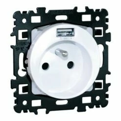 Prise 16A Combinée 2P+T USB Type A Blanc