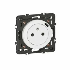 Legrand Prise De Courant Surface Céliane Avec Chargeur USB-C Blanc 068127