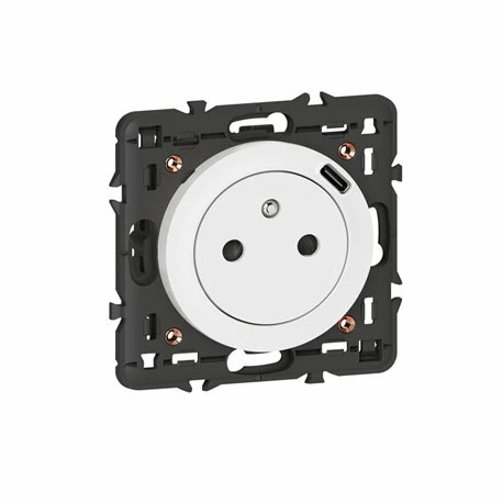 Legrand Prise De Courant Surface Céliane Avec Chargeur USB-C Blanc 068127 3 Legrand Prise De Courant Surface Céliane Avec Chargeur USB-C Blanc 068127