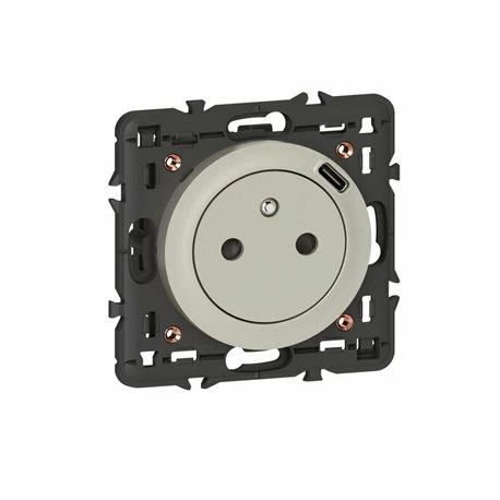 Legrand Prise De Courant Surface Céliane Avec Chargeur USB-C Titane 068427 3 Legrand Prise De Courant Surface Céliane Avec Chargeur USB-C Titane 068427